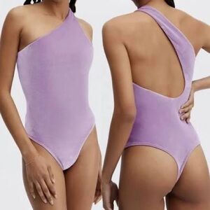 NWT Fabletics Lavender Gigi Velour One-Shoulder Bodysuit (Size L)